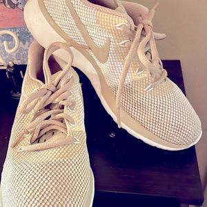 Nike sneakers rare tan color! Great condition!!